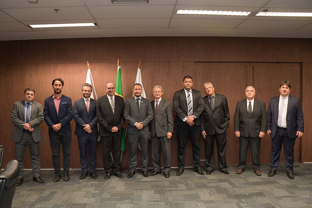 Representantes de São João da Ponte têm reunião com presidente do TJMG